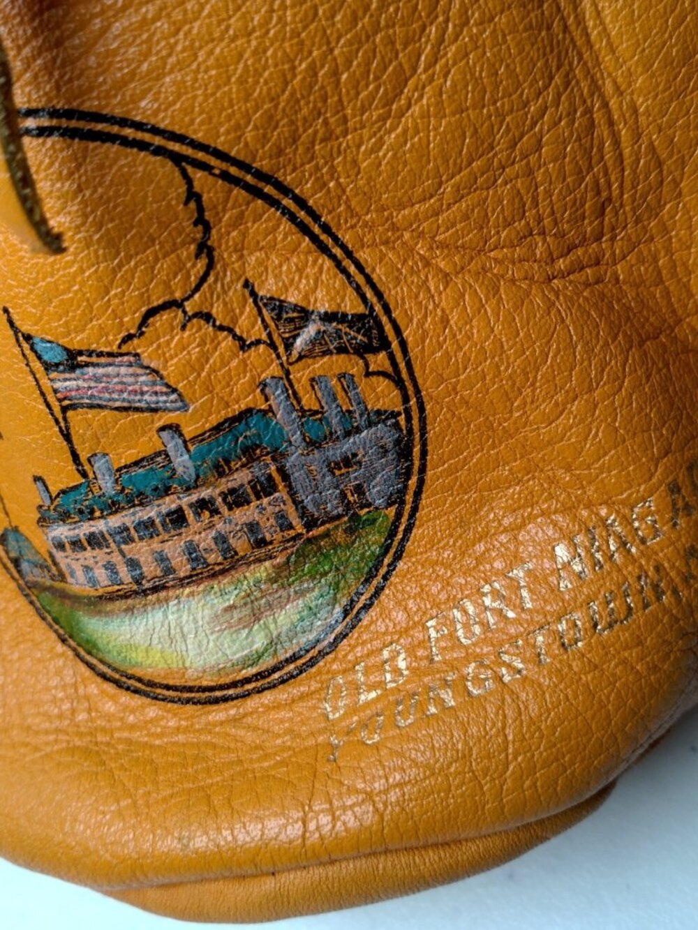 Vintage Old Fort Niagara Leather Pouch Youngstown New York Souvenir Brown Fringe - Picture 8 of 16